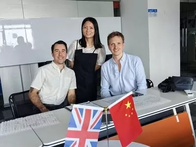 RUOTELL team meeting with overseas brand partners